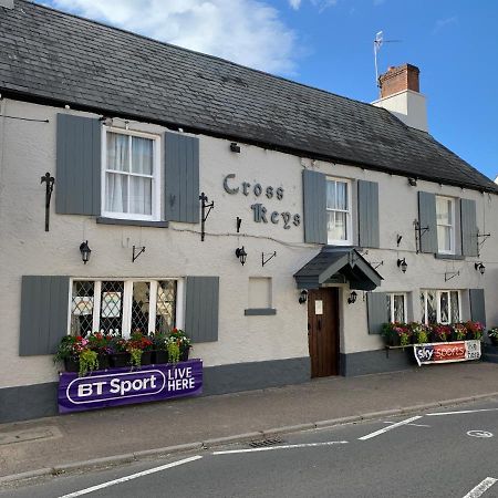 The Crosskeys Inn Usk Exteriör bild